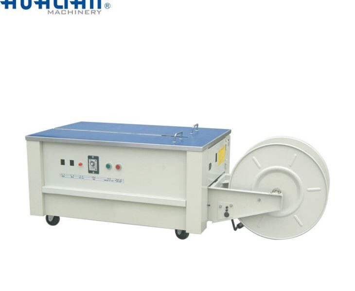 Máquina flejadora de cartón